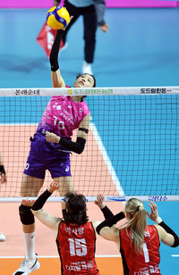 [포토] 김연경 ‘속공 성공’