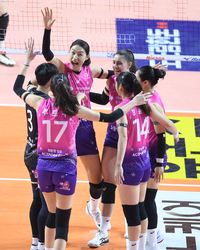 제2막 돌입 ‘언더커버 미쓰홍’ 박신혜·강채영, 눈물의 워맨스…막 오르는 시청률