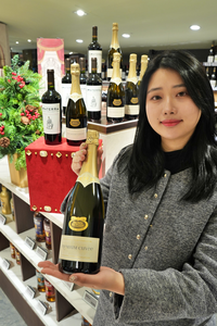 롯데백화점, 국내 최대 규모 블라인드 콘테스트 ‘서울의 심판’ 우승 와인 단독 출시