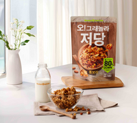 “한 끼에 방울토마토 2개 분량”…오리온, ‘마켓오네이처 오!그래놀라 저당 통보리’ 출시