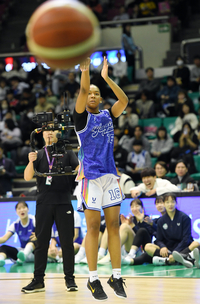 [포토]3점슛 콘테스트 참가한 키아나 스미스