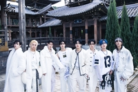 스트레이 키즈, 美 ‘빌보드 200’ 6연속 1위…BTS와 어깨 나란히