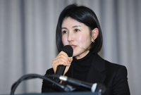 [포토] 이기흥 회장 기자회견 사회보는 이상희