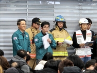 “사고는 무안에서 났는데, 제주항공은 왜 서울에서 브리핑하느냐!” 소통 부족에 피눈물 흘린 유가족[SS 현장]