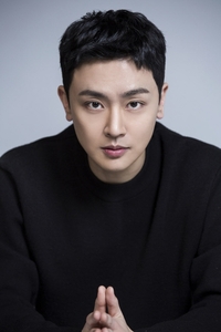 박규영 위협한 ‘오징어 게임2’ 빌런…공민정 남편 장재호였다