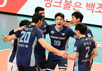 우리카드, 한국전력 꺾고 4위 도약…여자부 정관장 구단 최다 타이 8연승 ‘질주’