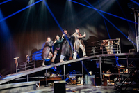 [표권향의 컬처판타지아] 뮤지컬 ‘시지프스’, 이 시대의 돌덩이들에게 전하는 메시지