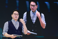 “AI 경쟁력 강화는 선택 아닌 필수” SK 최태원 회장 2025년 키워드로 ‘지난이행(知難而行)’ 꼽아