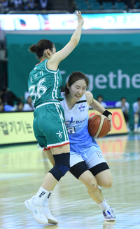 [포토] 김지영 ‘이 악물고 돌파’