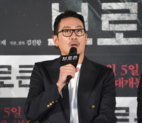 [포토] 하정우 ‘카리스마 눈빛’