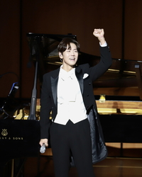 카이, 스스로 최정상 뮤지션 입증…한국 뮤지컬 배우 ‘최초’ 월드 투어 리사이틀 피날레 장식