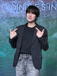 [포토] 규현 ‘깜짝한 포즈’