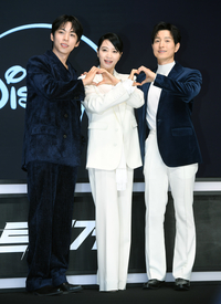 [포토]‘트리거’팀의 주종혁-김혜수-정성일