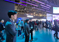 ‘신동빈 후계자’ 신유열, CES 2025서 롯데 신사업 진두지휘