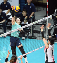 [포토]GS칼텍스 유서연의 공격