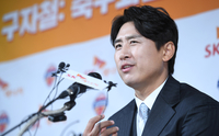 ‘현역 은퇴’ 구자철 “근육이 못 버텨, 미련 없이 결심…한국 축구에 도움 되는 역할 하겠다”[일문일답]