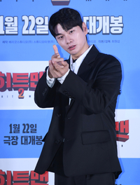 [포토] 이이경 ‘남다른 포즈’