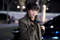 독기 품은 김혜수, ‘트리거’ 꽃대가리 팀장 오소룡 ‘사이다 완전캐’ 탄생 예고