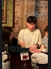 ‘육아는 즐거워’... 박지성, 자녀들과 아파트 게임 삼매경