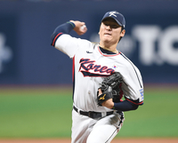 두산 이승엽 감독 “올해는 투수왕국” 기대감에 함박미소