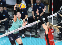 [포토]GS칼텍스 권민지의 공격