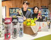 현대백화점 “제철 과일로 만든 건강한 착즙 주스 맛보세요”