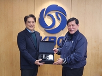 김승우 리틀연맹 회장, 허구연 KBO 총재와 유소년·아마추어 야구 현안 논의