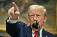 취임행사 끝 트럼프, 美우선주의 본격행보…1탄은 中관세 10%?