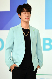 래퍼 산이, 경찰 입건 5개월 만에 검찰 송치