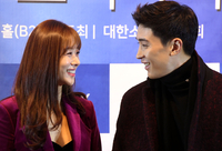 “불행 팔이 말라” 사그라지지 않는 강경준 이슈, 장신영 속앓이만 계속된다  [SS초점]