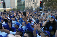 ML 한시즌 매출만 17조4000억원, 구단당 평균 수익이 KBO리그 전체 매출에 버금