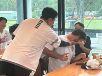 “첫 축하 케이크, 감동했다” 두산 콜 어빈, 호주 캠프에서 맞은 특별한 생일파티 [SS시선집중]