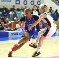 삼성생명 키아나, 팔꿈치 부상으로 이탈…재활 3주 예상