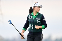 LPGA투어 3승 보인다…‘장타 여왕’ 김아림, 개막전 사흘 연속 선두