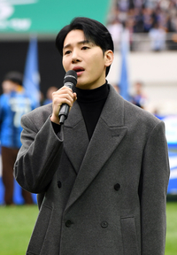 김민석, 걸그룹 성희롱 투표 사과 “잘못 눌러 곧바로 취소”