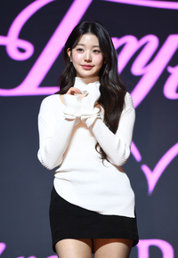 [포토] 아이브 장원영 ‘사랑스런 하트’