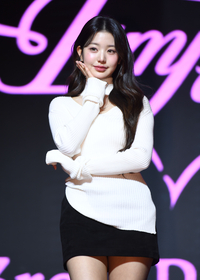 아이브 장원영 “‘행운은 늘 내편’, 럭키비키 마인드 장착하고 작사”