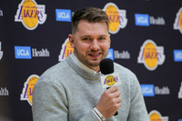 LA로 떠난 돈치치, 뉴욕으로 간 베이브 루스 넘었다, 美 FOX스포츠 선정 ‘가장 충격적인 트레이드’