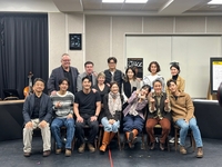 뮤지컬 ‘원스’ 윤형렬 “겉멋만 잔뜩 들었던 시절, 다시 뛴 심장”…10년 만에 재도전 성공[SS인터뷰]