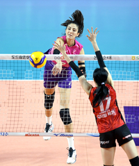 ‘특급 도우미’ 투트쿠 오니 확실히 다르다, 흥국생명 7연승…현대건설에 11점 앞선 선두 다시 ‘독주’