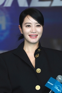 김혜수, 자취하는 후배 도왔다...훈훈한 미담 공개