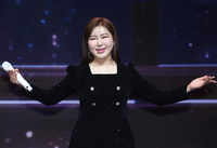 송가인 “심수봉에게 곡 받은 유일한 후배, 복 받았다”