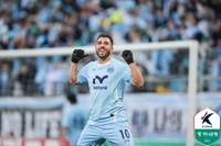 ‘압박’하고 ‘주도’하고…‘세징야 극장골’ 확 달라진 대구, 개막전 승리까지 챙겼다[현장리뷰]