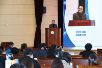 김희철 도의원, 외국인 유학생 유치와 정주를 위한 방안 발표