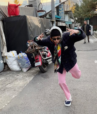 지드래곤, 동묘시장 방문…남다른 패션 센스 과시