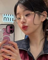 장원영, 힐링 미소로 전한 비타민 같은 매력 [★SNS]