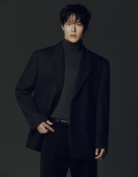 달릴 일만 남았다…장기용, UAA와 전속계약 ‘송혜교와 한솥밥’