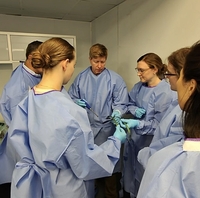 엘앤케이바이오메드, 美 애리조나서 오목가슴 임플란트 ‘팩투스’ 전수…카데바 워크숍 개최