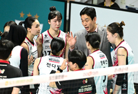 부키리치 이어 MB 박은진도 쓰러졌다…정관장, 패배보다 뼈아픈 연이은 부상 ‘악재’