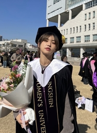 ‘스우파’ 안무가에서 뇌섹녀 된 아이키, 석사 땄어요!